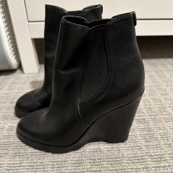 Michaels Kors Leather Wedge Boots - Picture 1 of 2